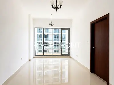 Large Size | Prime Location | Bright Apartment