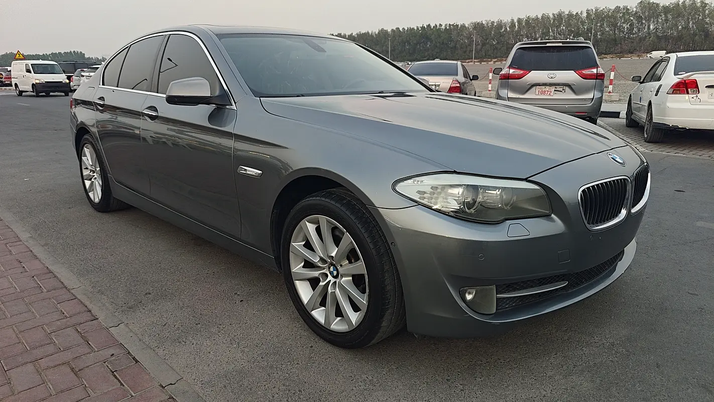 2012 BMW 5-Series 528i