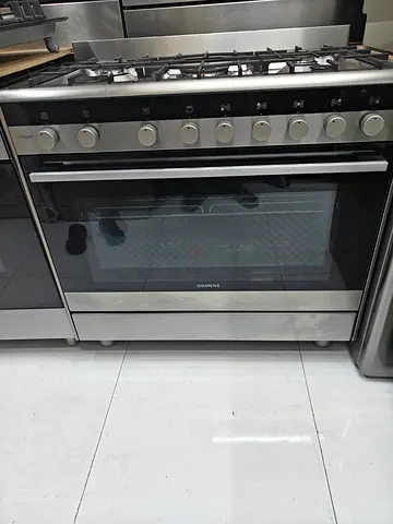 Siemens brand full gass cooker 90x60