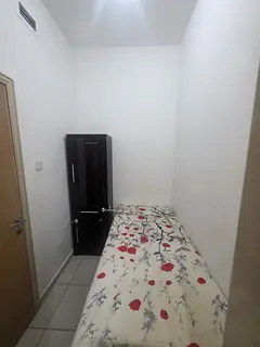MAIDS ROOM ATTACHED BATH FREE SEWA WIFI