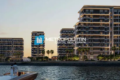 1 BR w Balcony | Prime location |Waterfront Living