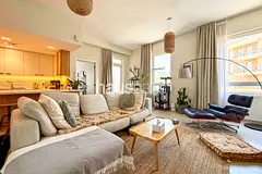 Vacant on Transfer | Corner Unit | Fully Renovated