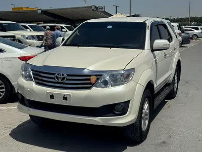 صورة 3 لـ 2015 Toyota FORTUNER