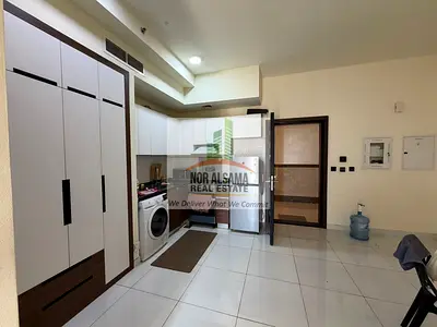 Studio Apartment | Lawnz by Danube | Balcony | City View