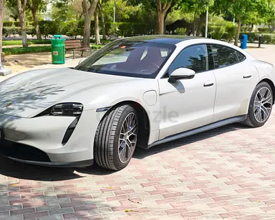 Pristine condition porche Taycan with warranty