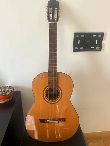 Cuenca 30 classical guitar