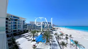 Prestigious Corner 2BR | Prime Address | Large Layout
