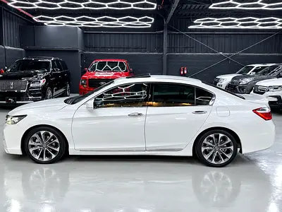 صورة مصغرة 9 لـ 2016 Honda ACCORD
