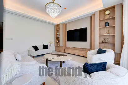 Fully Furnished 4-Bedroom Villa | Pool Backing | Upgraded | Multiple Options