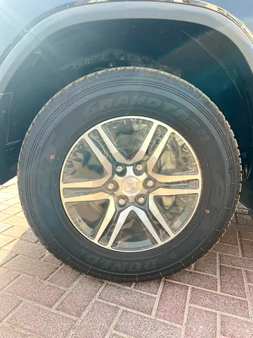 صورة 6 لـ 2026 Toyota FORTUNER