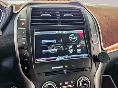 2015 Lincoln MKC — фото 13