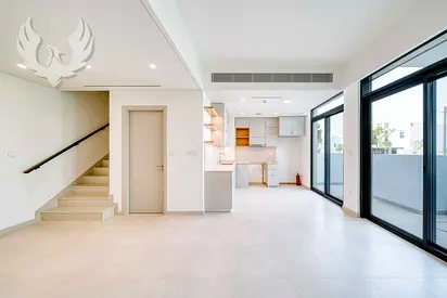 VACANT MID SEPTEMBER | CLOSE TO POOL | UNFURNISHED