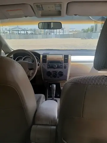 2009 Nissan TIIDA 照片 3