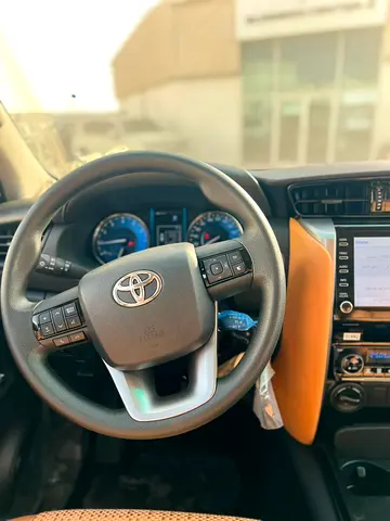 صورة 13 لـ 2026 Toyota FORTUNER