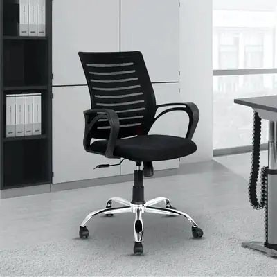 Comfortable Black Mesh Office Chair with Armrests and Wheels