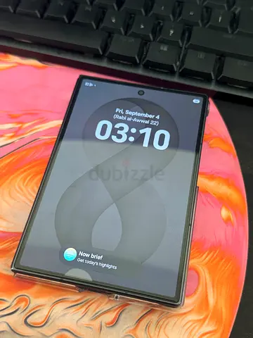 Samsung Fold8 UAE version bought from TDRA