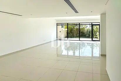 Vacant | G+1 | Spacious 3br + M | Well Maintained