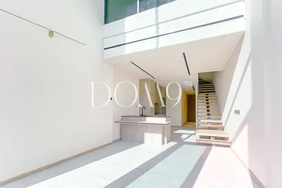 Penthouse | Duplex | Tenanted | Pool view