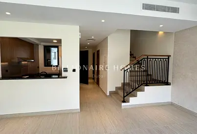 close to amenities| prime location| Lagoon-facing