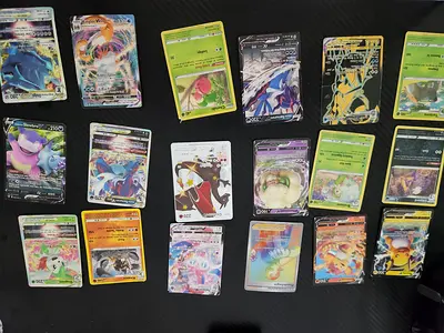 Collection of 20+ Pokémon TCG Holo/Full Art Cards - Mixed Set
