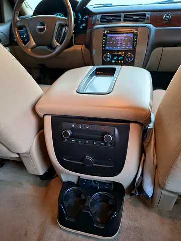 صورة 10 لـ 2008 GMC YUKON