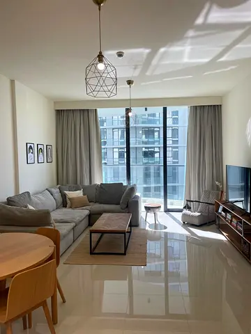 Fully Furnished | Pristine 1-Bed | Sea view