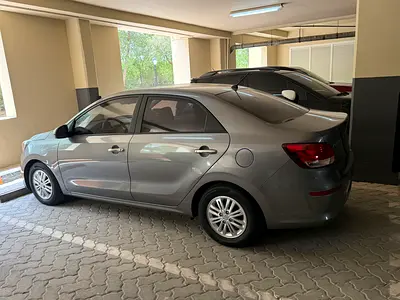 2020 KIA PEGAS 照片 3