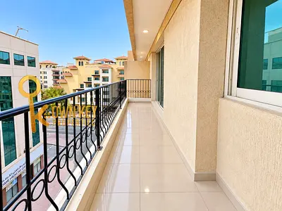 FULLY RENOVATED | EROUPEAN FINISHING 3BHK | VACANT