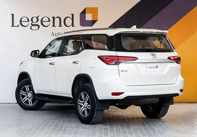 2022 Toyota FORTUNER — фото 4