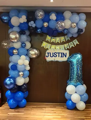Balloons decorations services Available