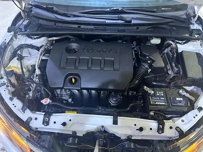 2015 Toyota COROLLA 照片 8