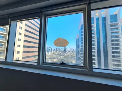 MOVE-IN-READY OFFICE | ELEGANT FIT-OUT | EXCELLENT VALUE