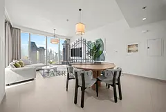 Upgraded 2 BR Apartment with Balcony in Downtown