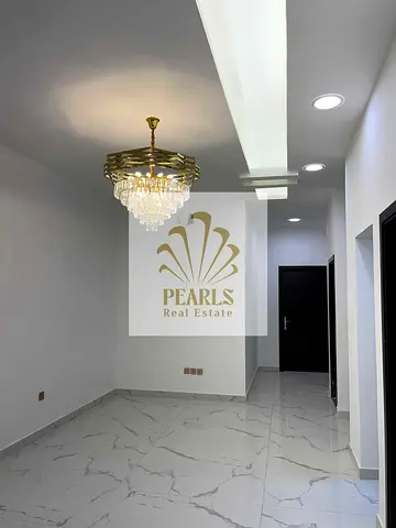 Main Road 5 Master BR Townhouse Villa in Al Zahia Ajman - Large Kitchen, Majlis & Roof Terrace - 85K (4 Chqs)