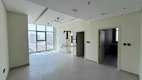 Ready to move | Marina View | Corner unit