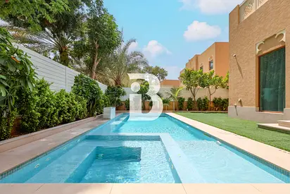 5 Bed type B | Pool | Single Row