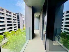 Spacious 1BHK Balcony+2Baths Gym Pool Parking Lavish Gated Community