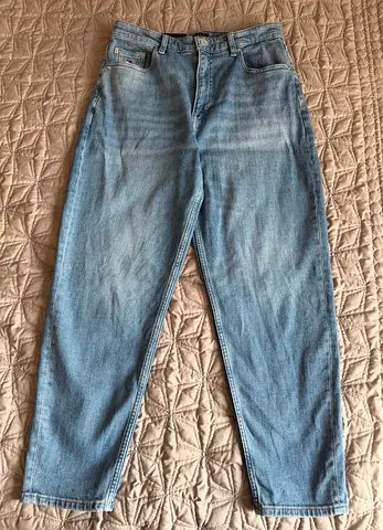 Brand new woman jeans from Tommy Hilfiger 31/32 size