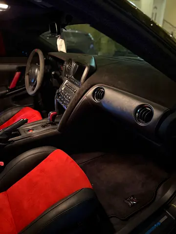 2013 Nissan GT-R 照片 7