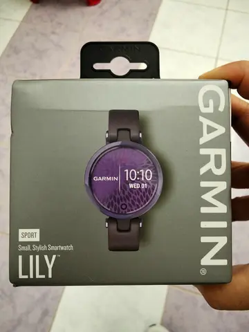 Garmin Lily Small Stylish Smartwatch - New In Box