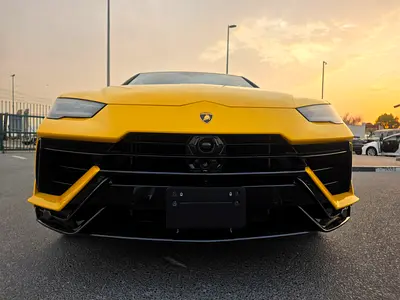 2024 Lamborghini URUS — миниатюра 16
