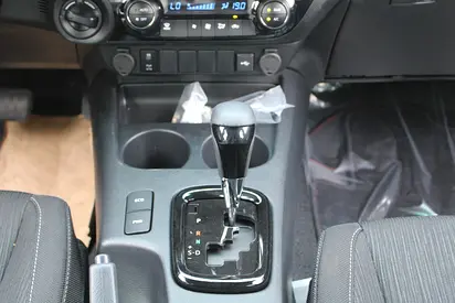 صورة 11 لـ 2026 Toyota HILUX