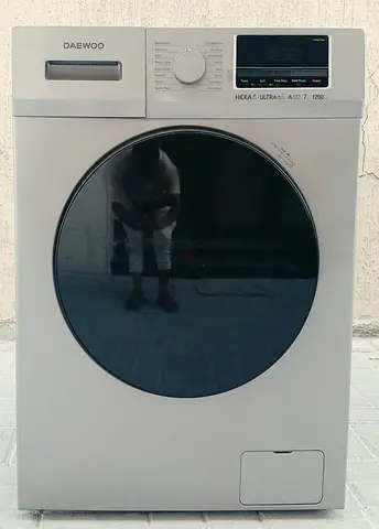 DAEWOO 7kg washing machine with perfect working condition