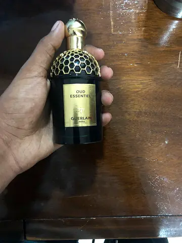 oud essentiel guerlain (negotiatable)