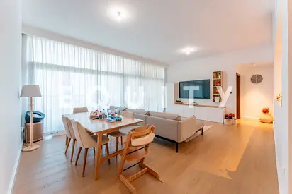 Exclusive | Upgraded | VOT | Corner Unit | 3 BR