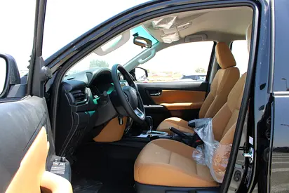 صورة 7 لـ 2026 Toyota FORTUNER