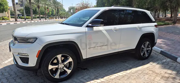 Jeep Grand Cherokee Limited 2023 GCC Specs