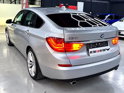 2011 BMW 5-SERIES 缩略图 5