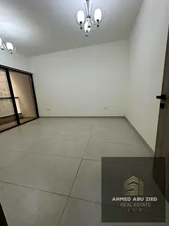 Large separate living room, first occupancy, balcony with open view, spacious kitchen, 1 bathroom, h