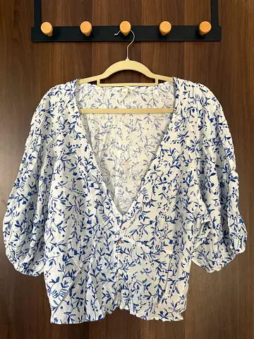 Woman blouse H&M